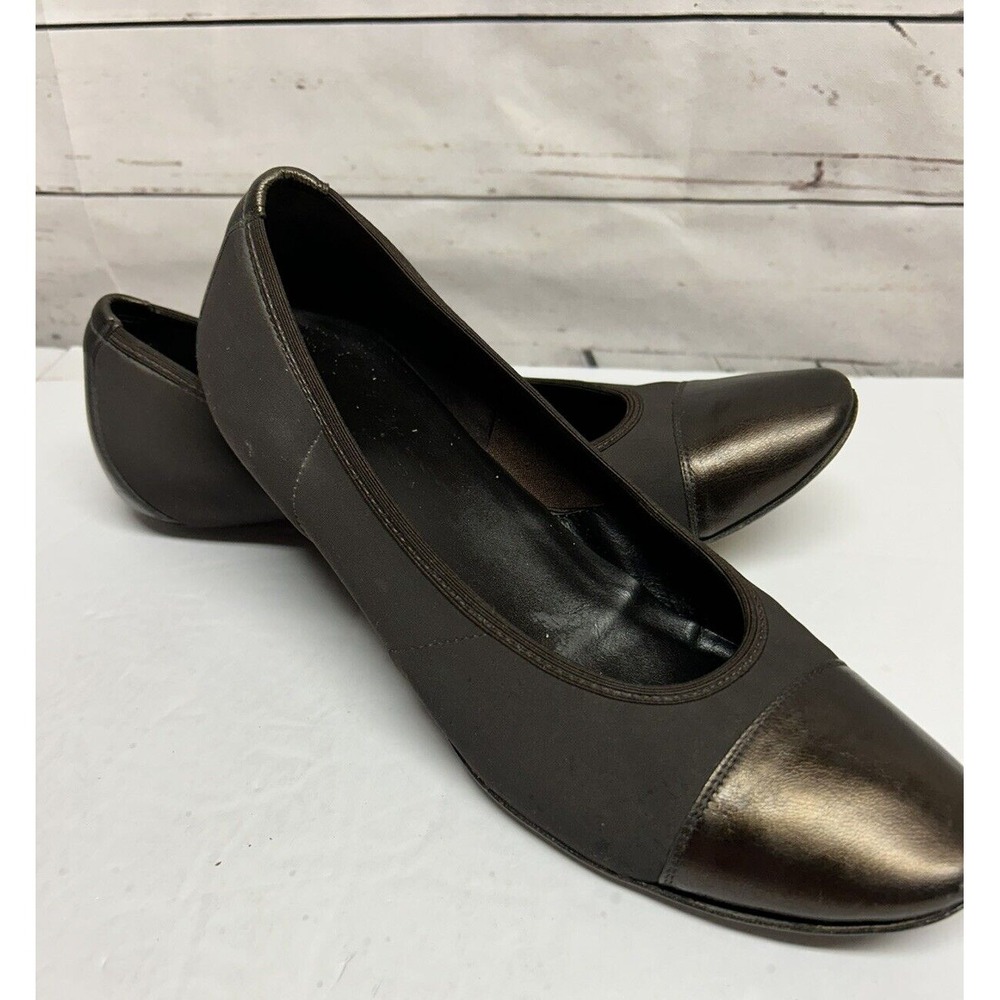 Donald Pliner Ballet Flats Womens size 8‎ Brown Metallic Bronze Stretch Italy